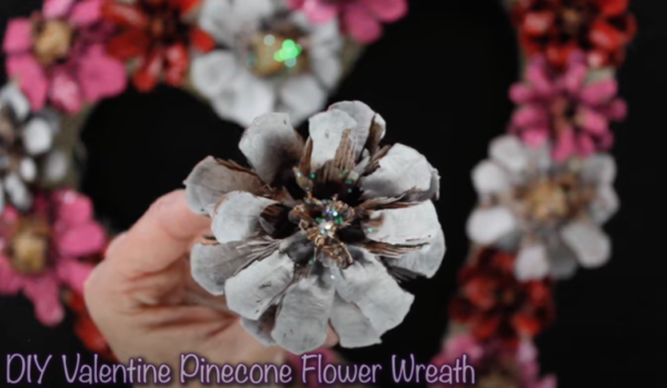 Valentine Pinecone Flower Wreath | How To Make a Wreath with Pinecone Flowers | Pinecone Craft Ideas Valentine Pinecone Flower Wreath | How To Make a Wreath with Pinecone Flowers | Pinecone Craft Ideas